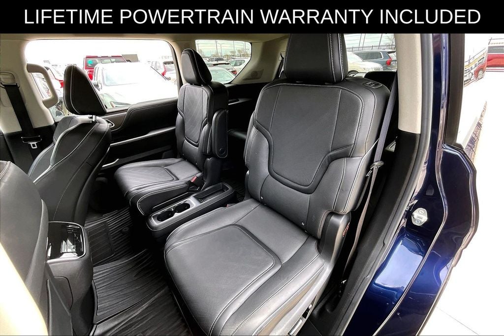 2025 INFINITI QX80 LUXE