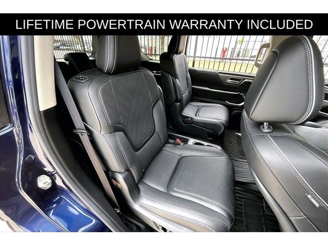 2025 INFINITI QX80 LUXE