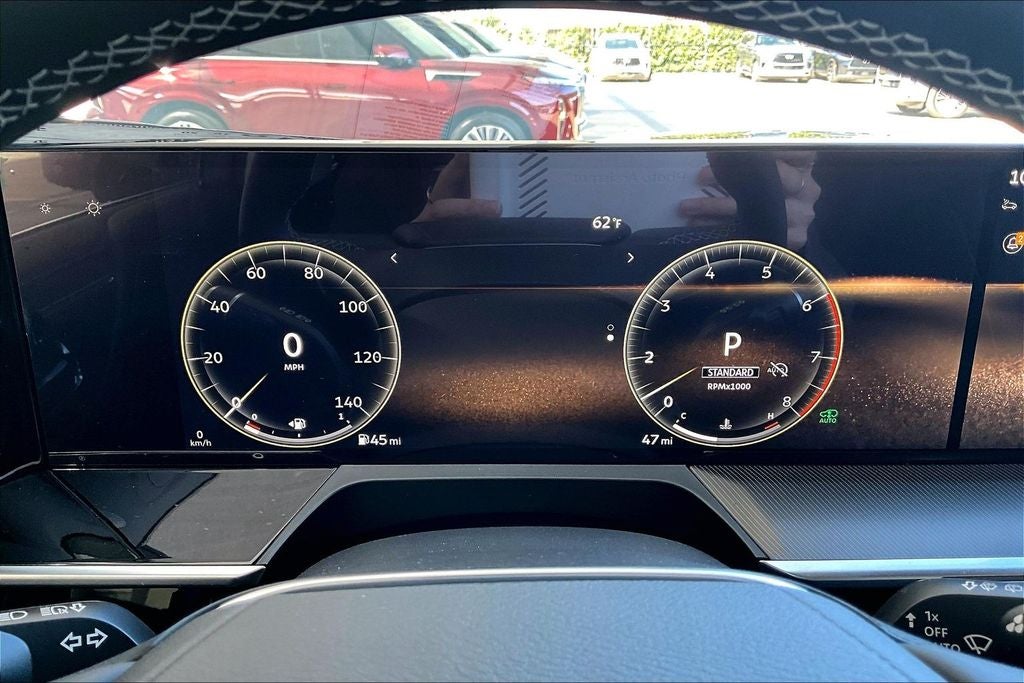2026 INFINITI QX80 LUXE