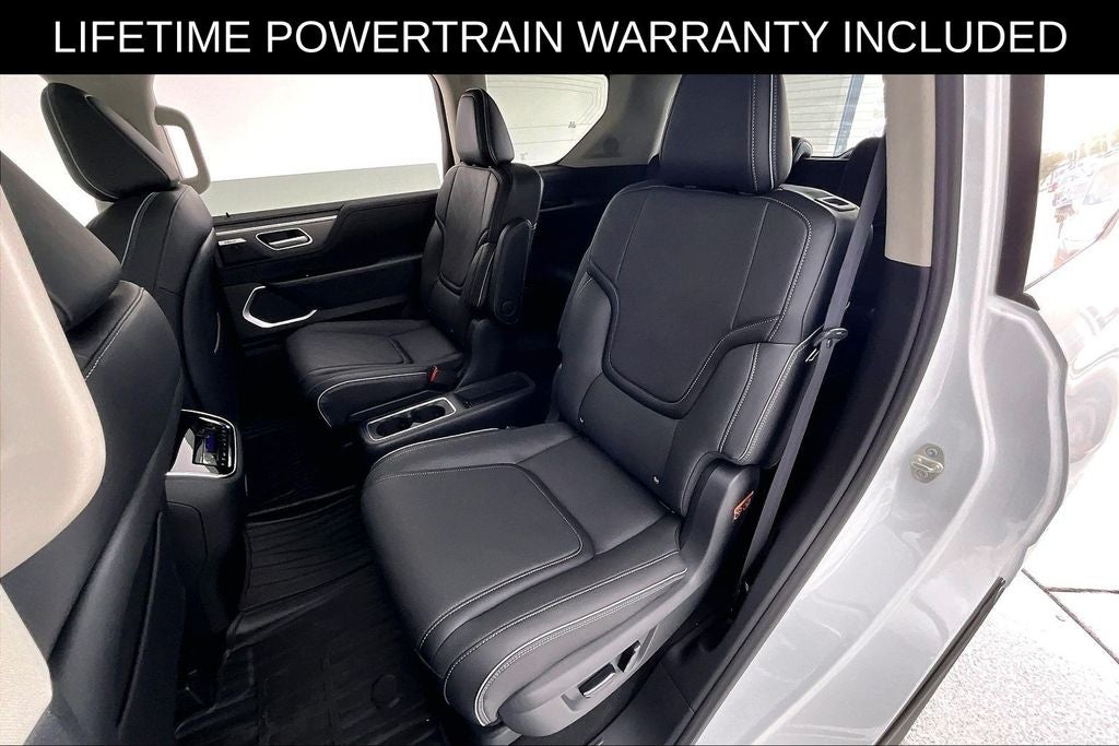 2027 INFINITI QX80 LUXE