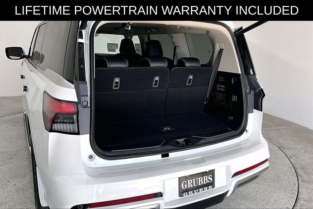 2027 INFINITI QX80 LUXE