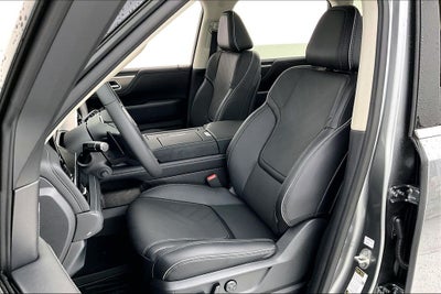 2027 INFINITI QX80 LUXE