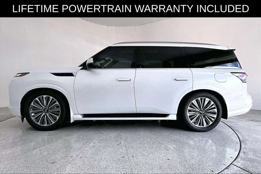 2027 INFINITI QX80 LUXE