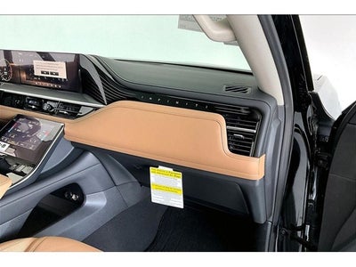 2027 INFINITI QX80 LUXE