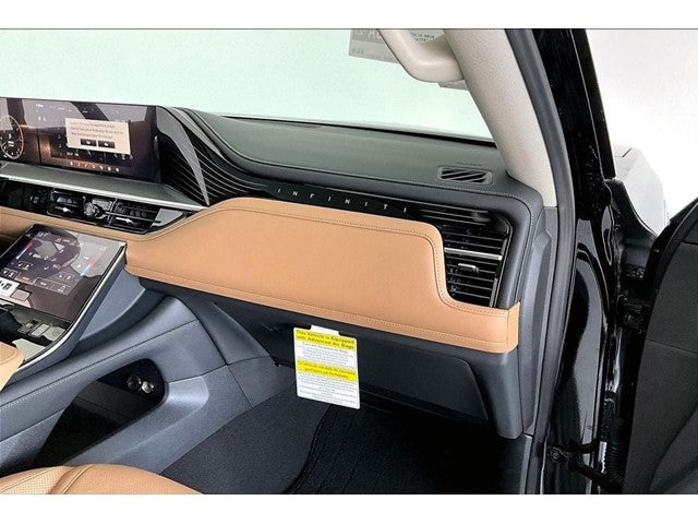 2027 INFINITI QX80 LUXE