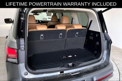 2027 INFINITI QX80 LUXE