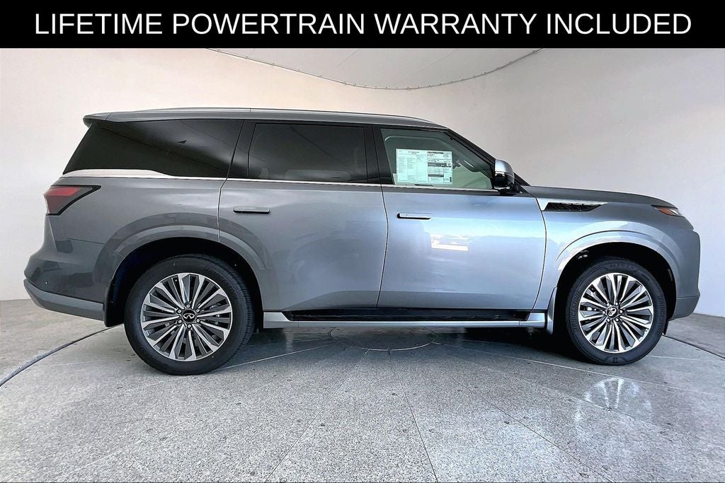 2027 INFINITI QX80 LUXE