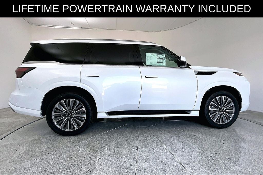 2026 INFINITI QX80 LUXE