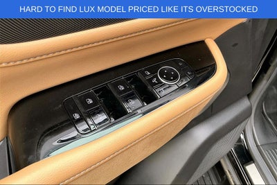 2026 INFINITI QX80 LUXE