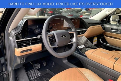2026 INFINITI QX80 LUXE