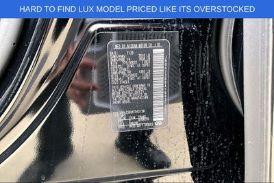 2026 INFINITI QX80 LUXE