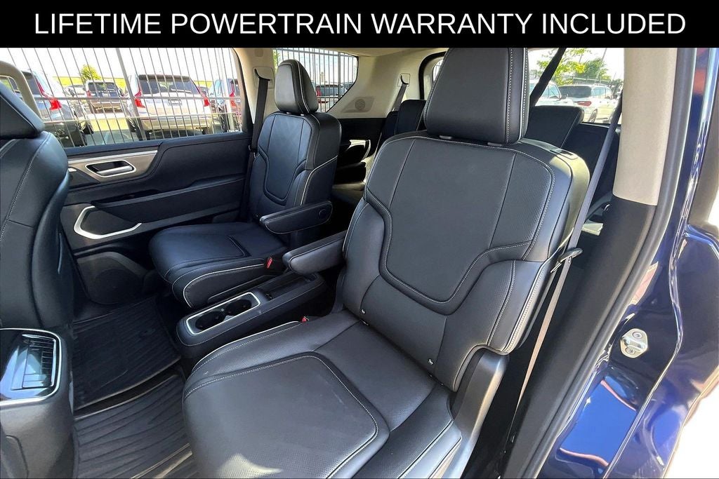 2025 INFINITI QX80 LUXE