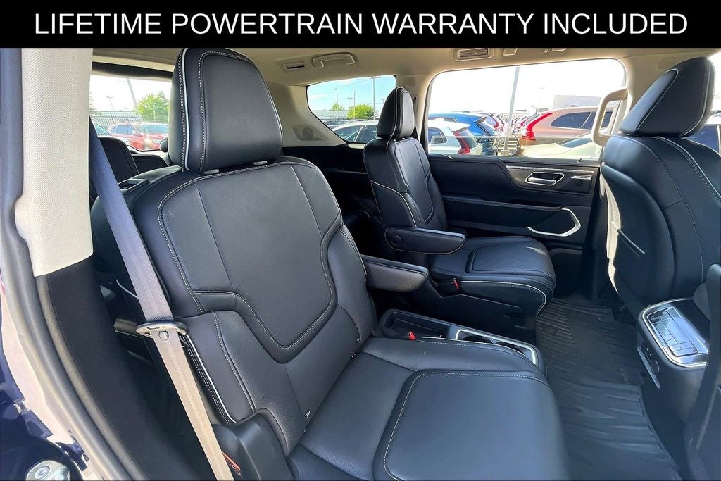 2025 INFINITI QX80 LUXE