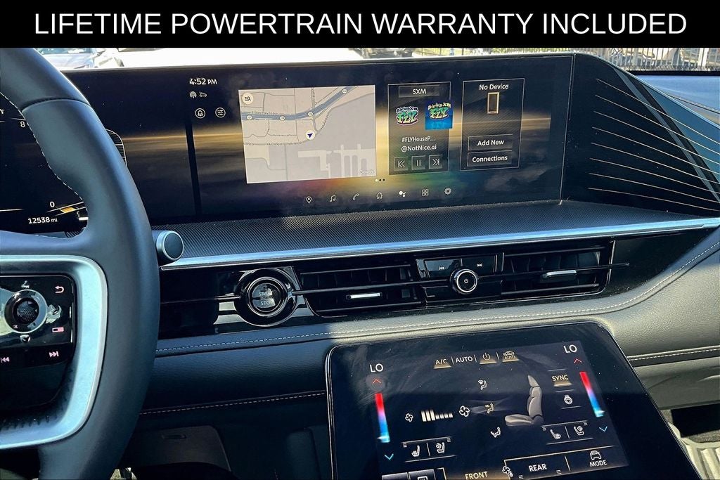 2025 INFINITI QX80 LUXE