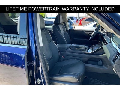 2025 INFINITI QX80 LUXE