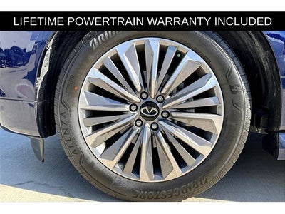 2025 INFINITI QX80 LUXE