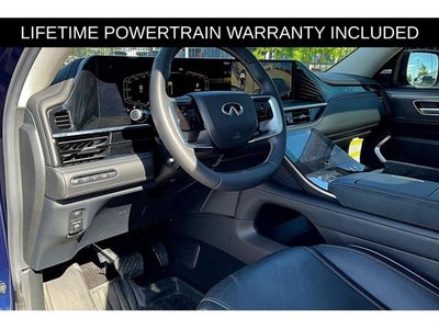 2025 INFINITI QX80 LUXE