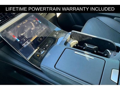 2025 INFINITI QX80 LUXE