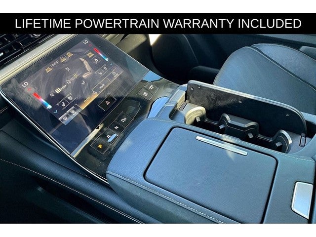 2025 INFINITI QX80 LUXE