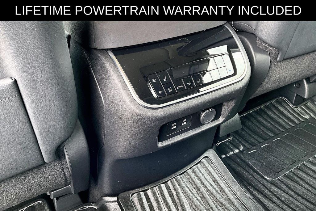 2025 INFINITI QX80 LUXE