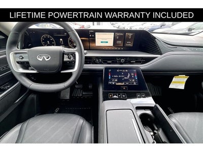 2025 INFINITI QX80 LUXE