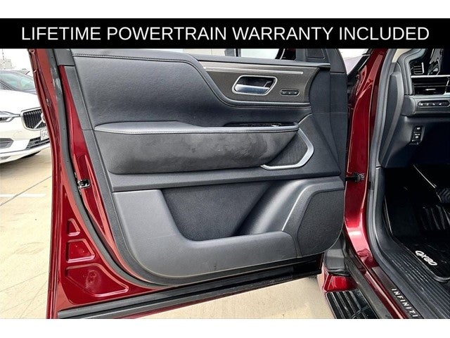 2025 INFINITI QX80 LUXE