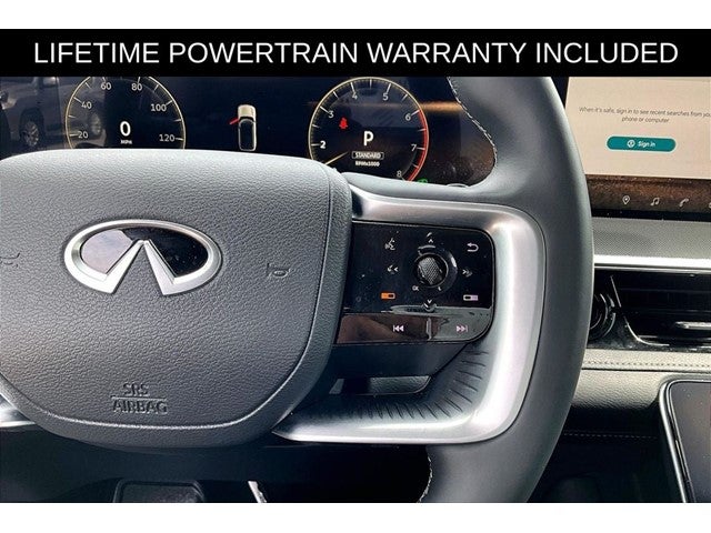 2025 INFINITI QX80 LUXE