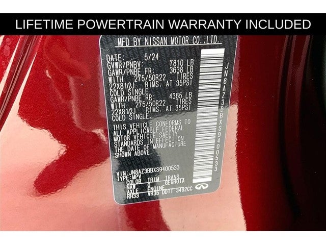 2025 INFINITI QX80 LUXE