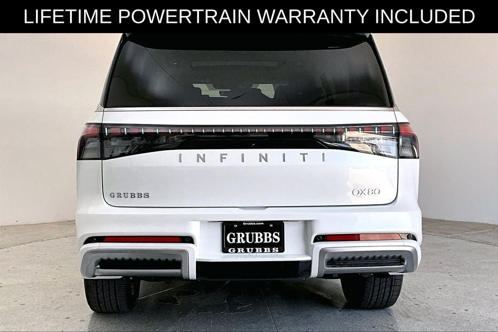 2027 INFINITI QX80 LUXE