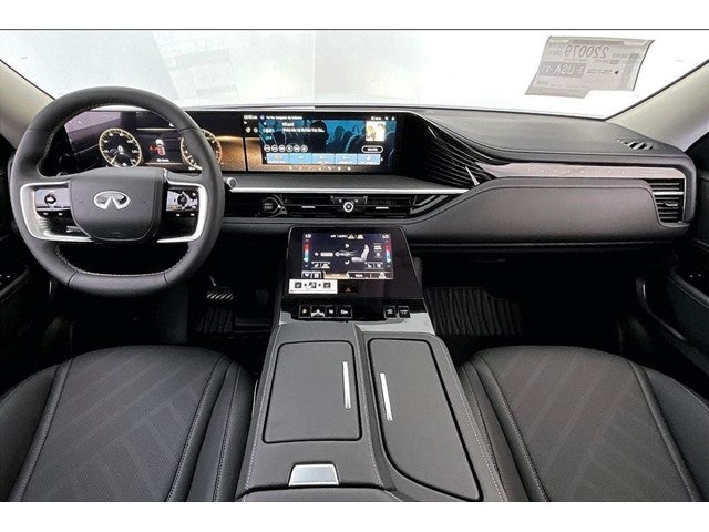 2027 INFINITI QX80 LUXE