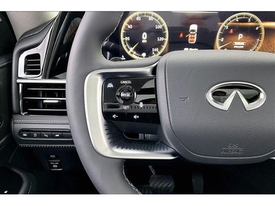 2027 INFINITI QX80 LUXE