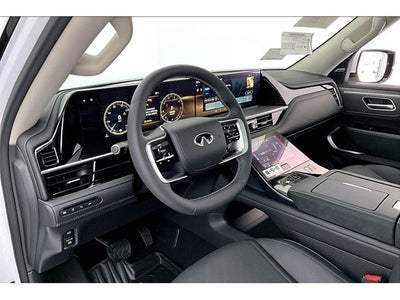 2027 INFINITI QX80 LUXE