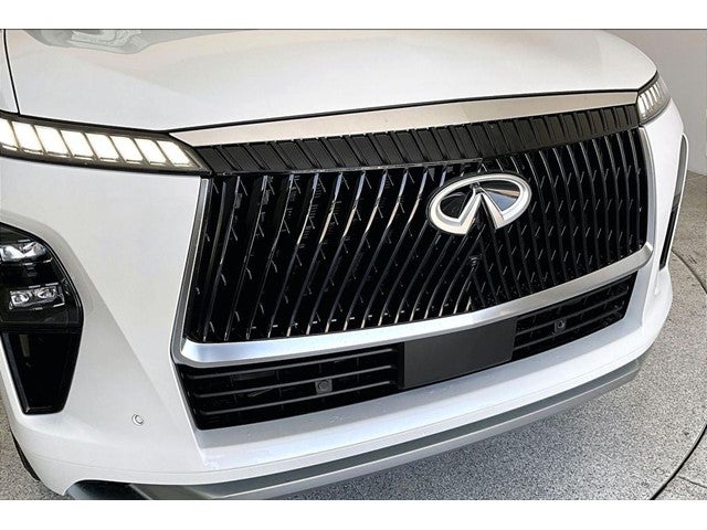 2027 INFINITI QX80 LUXE