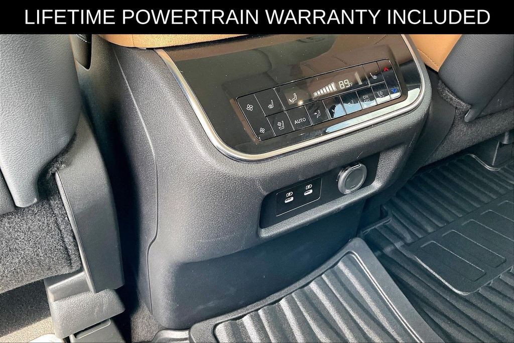 2025 INFINITI QX80 LUXE