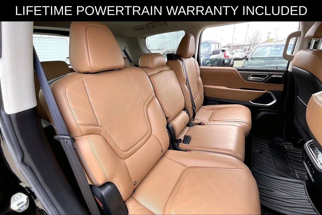 2025 INFINITI QX80 LUXE