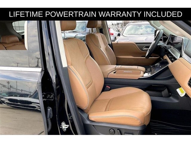 2025 INFINITI QX80 LUXE