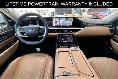 2025 INFINITI QX80 LUXE