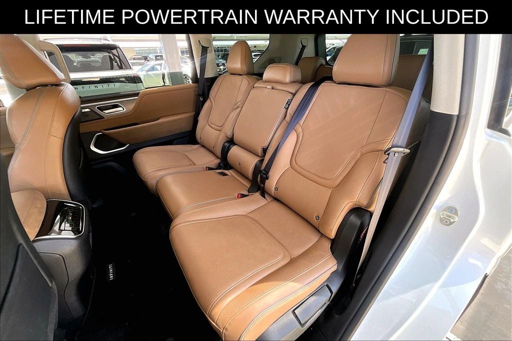 2025 INFINITI QX80 LUXE
