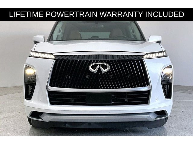 2025 INFINITI QX80 LUXE