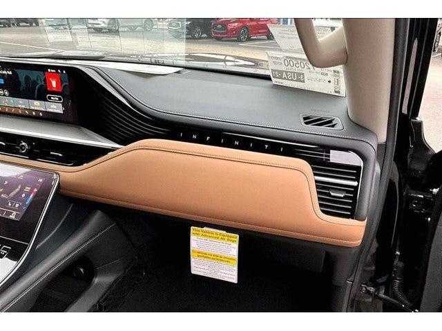 2026 INFINITI QX80 LUXE