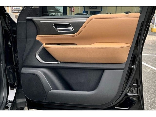 2026 INFINITI QX80 LUXE