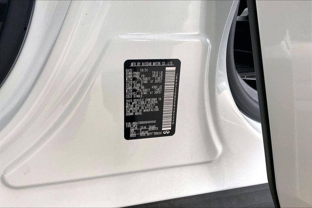 2025 INFINITI QX80 SENSORY