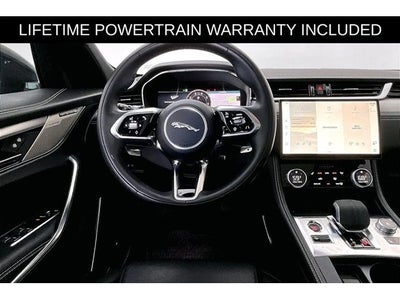 2024 Jaguar F-PACE P250 R-Dynamic S