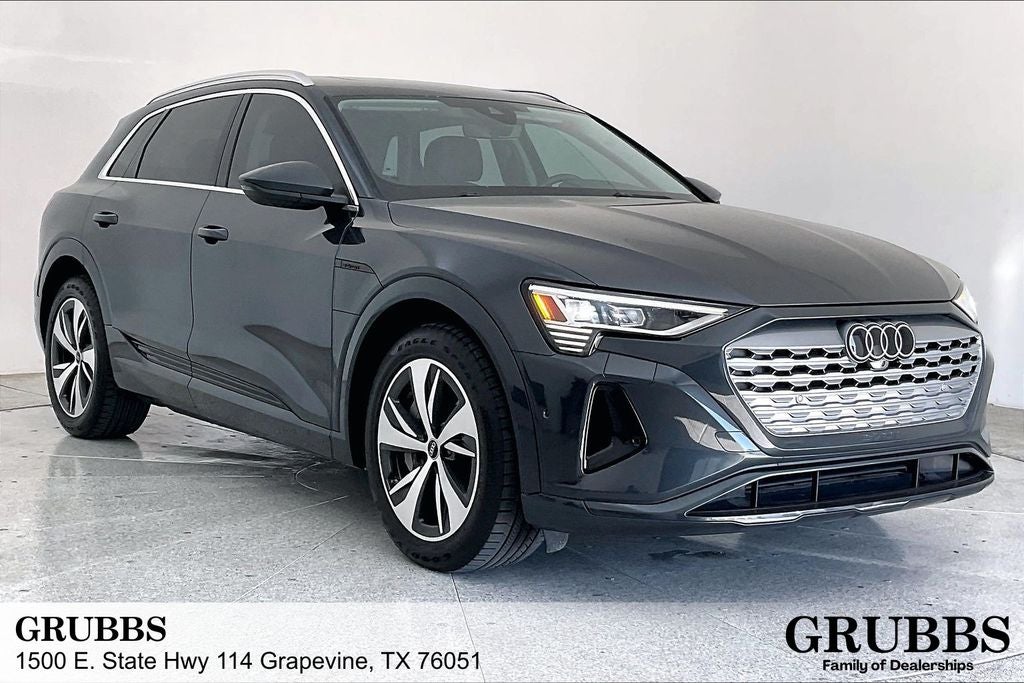 2024 Audi Q8 e-tron Premium Plus quattro