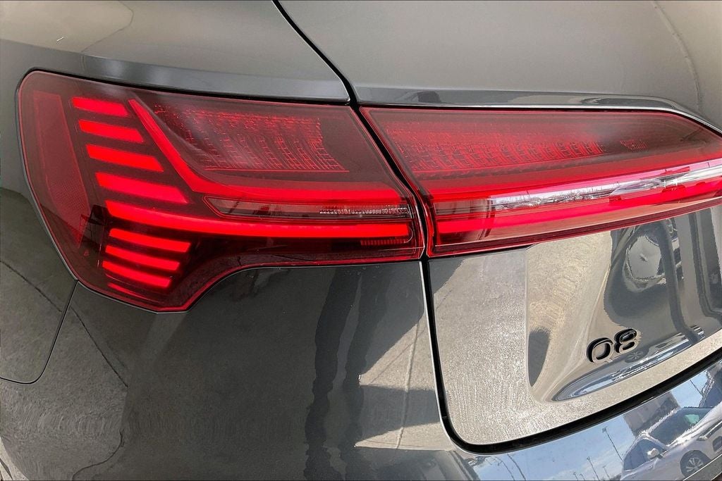 2024 Audi Q8 e-tron Premium Plus quattro