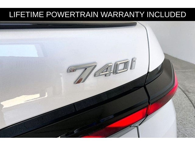 2026 BMW 7 Series 740i