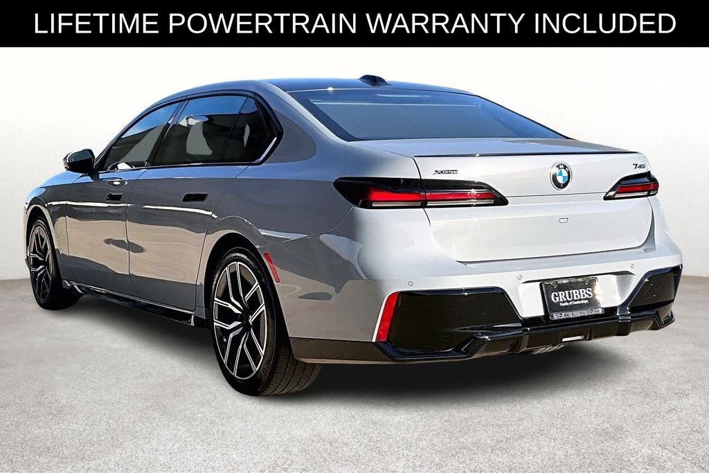 2025 BMW 7 Series 740i xDrive M Sport