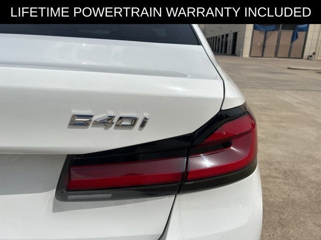 2022 BMW 5 Series 540i