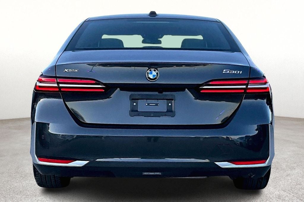 2025 BMW 5 Series 530i xDrive