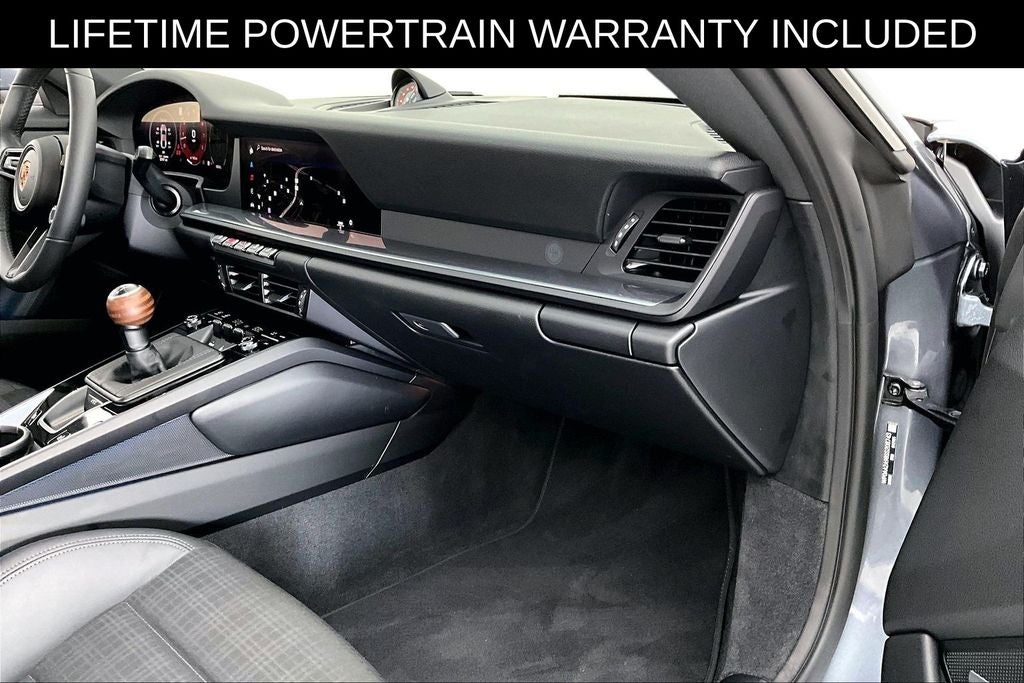 2025 Porsche 911 Carrera T